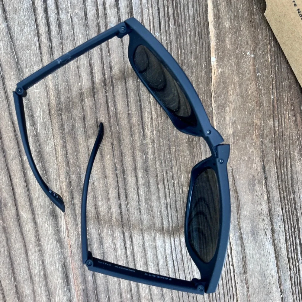 Faherty All‎ Day Foldable Sunglasses Rubberized Black Solid NWT